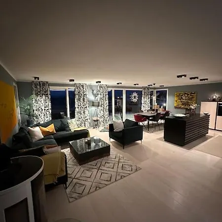 Villa Moderne Bolig Pa Vakre Vannoy