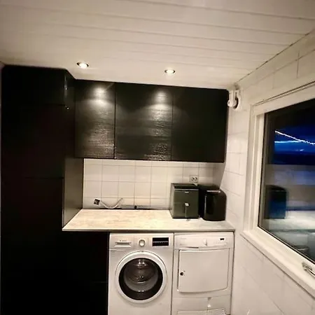 Villa Moderne Bolig Pa Vakre Vannoy *