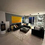 Moderne Bolig Med 4 Soverom Pa Vakre Vannoy *